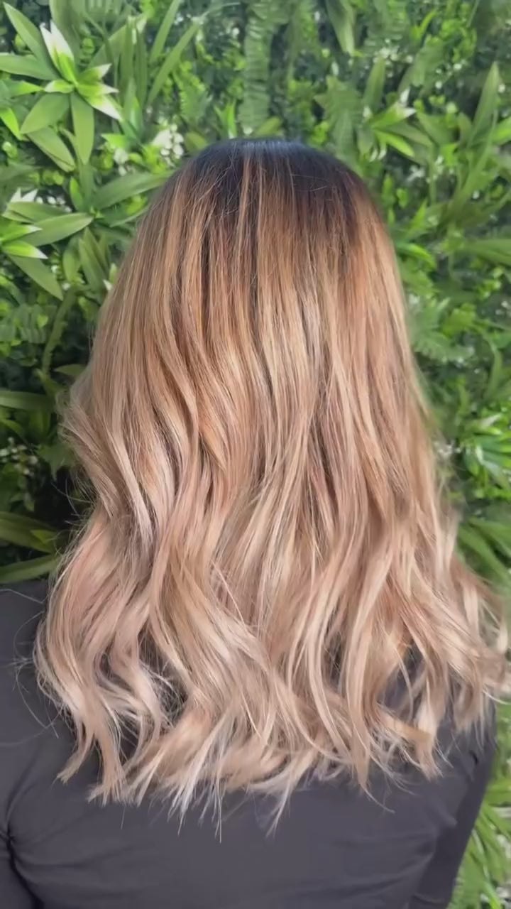 Moderner Damenhaarschnitt und Styling beim Friseur PerLa Mirage Coiffeur in Schweinfurt