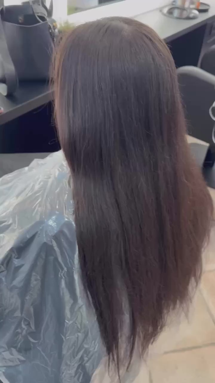 Feine Strähnen Technik für natürliche Highlights beim Damenfriseur in Schweinfurt